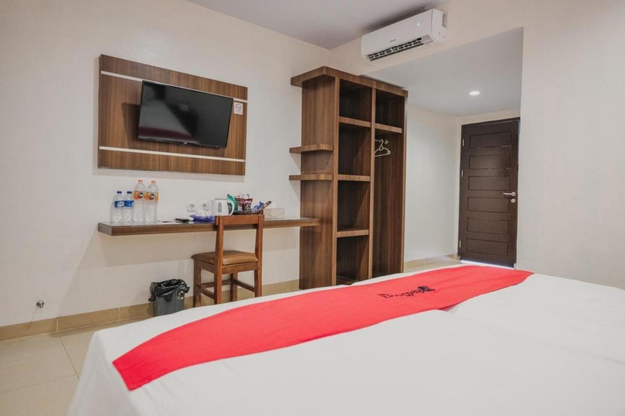 ดีเอ็นเอ ฟัน โซน เปกันบารู Hotel ภายนอก รูปภาพ
